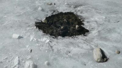 video “II.2023 — Sixty seconds of fleeing ice” par David Farreny — www.farreny.net — Andorre, Andorra, Canillo, rivière, river, Valira, d'Orient, eau, water, glace, ice, hiver, winter, rochers, rocks, neige, snow, fonte, melting, film, movie, vidéo, video